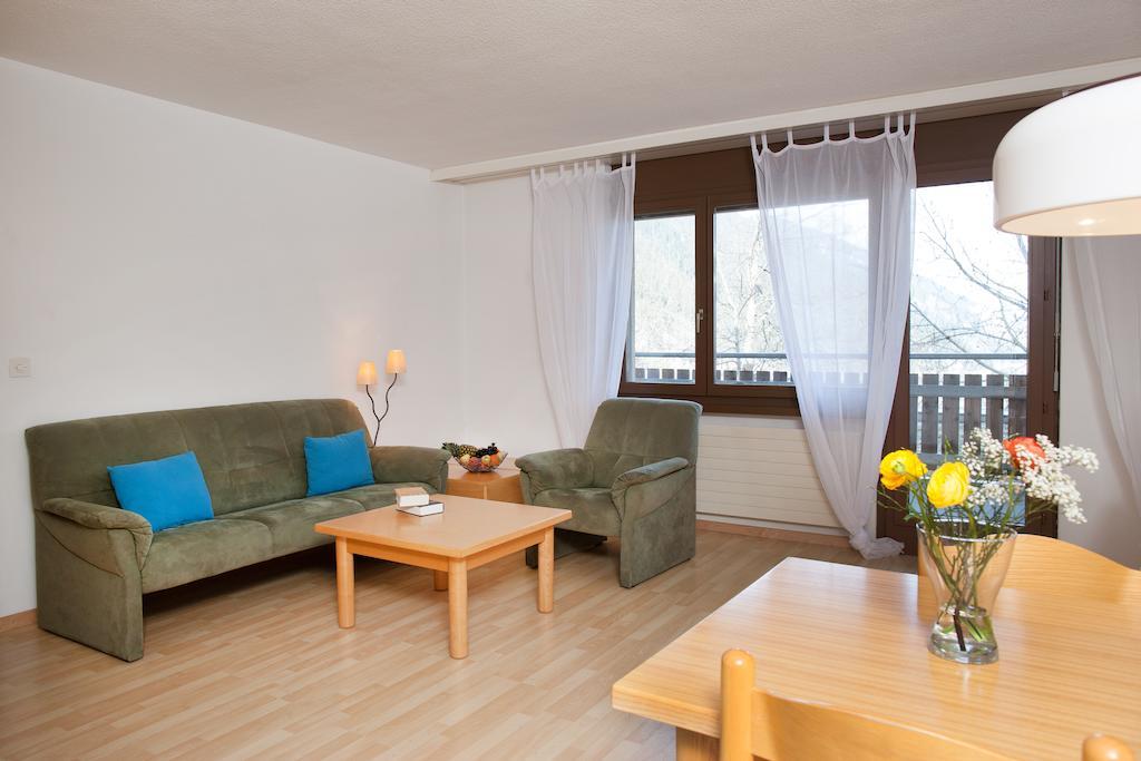 Apartment In ديسنتس الغرفة الصورة